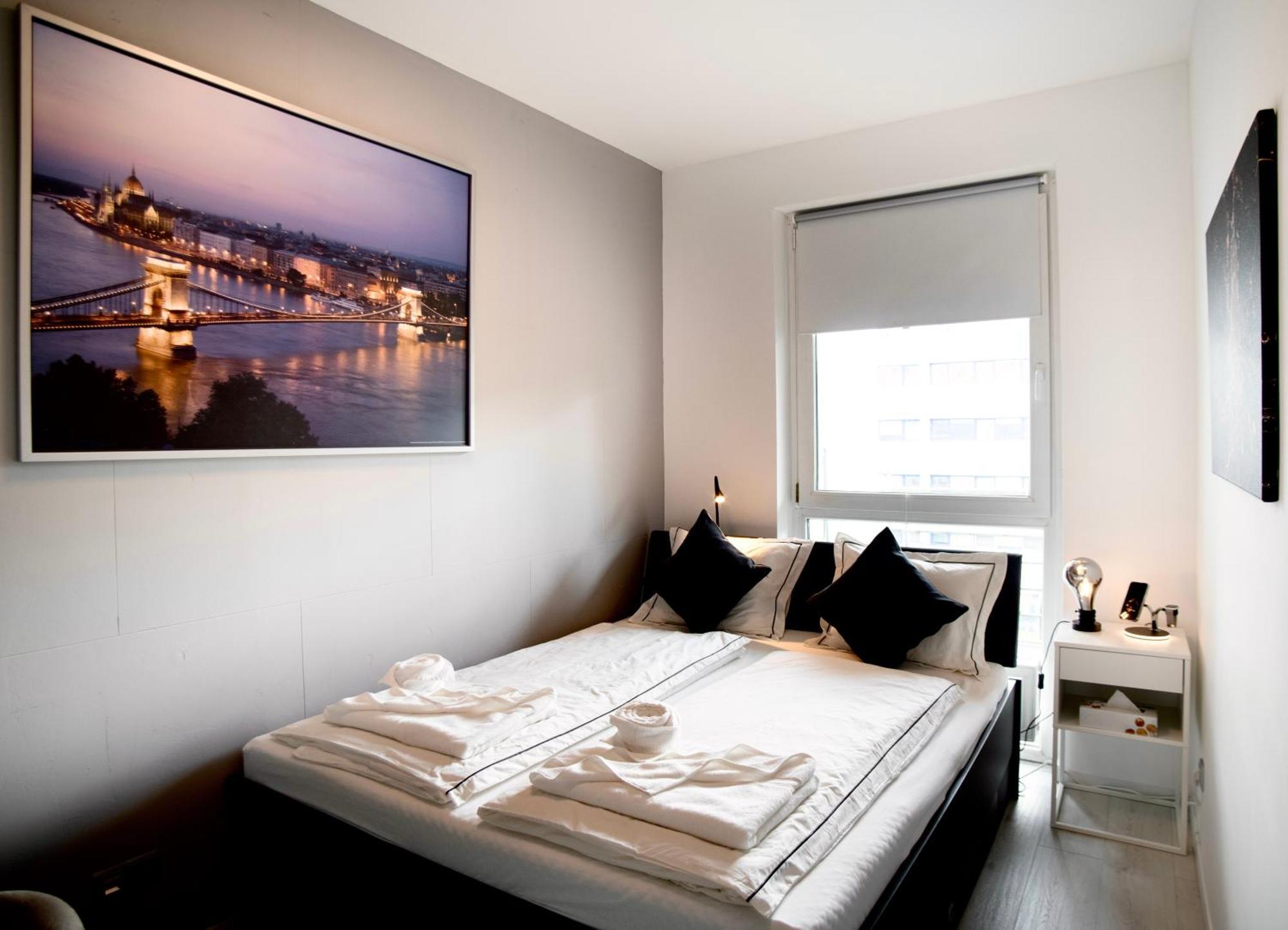 Suiteangel - Luxury Design Condo With Free Garage Boedapest Buitenkant foto